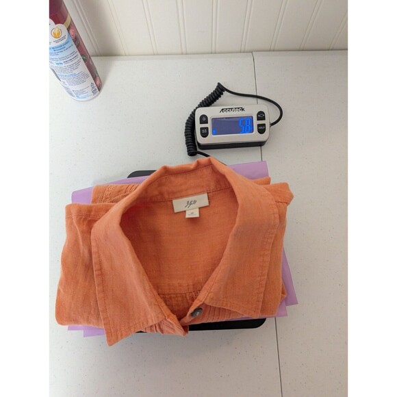 J Jill Top Button Up 100% Linen Eyelet Short Sleeve Size Medium Peach Pleated - Picture 13 of 13